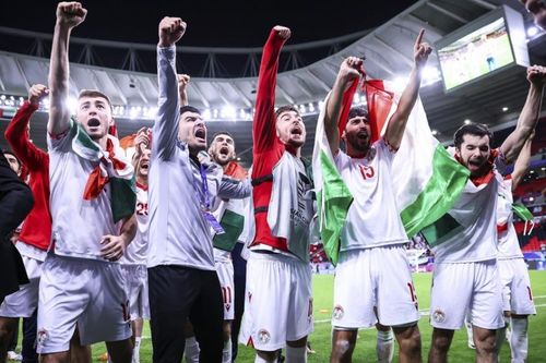 Tứ kết Asian Cup 2024: Chờ đợi câu chuyện cổ tích của Tajikistan