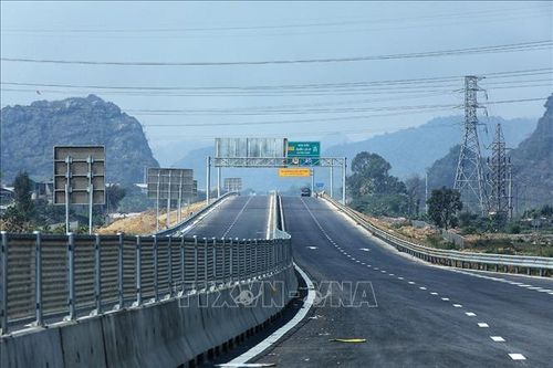 Nhiều tuyến cao tốc được nâng tốc độ tối đa lên 90 km/h