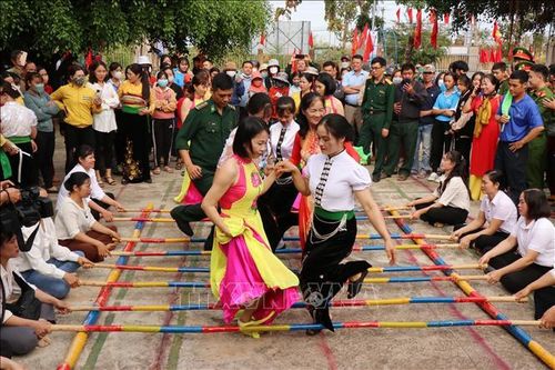 Đảm bảo phục vụ nhu cầu vui Xuân, đón Tết của nhân dân