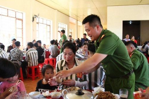 Trại giam Gia Trung giảm án cho hơn 800 phạm nhân