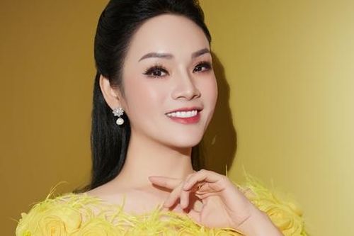 Tân Nhàn ra album sau 2 năm tuyệt vọng vì nguy cơ mất giọng hát