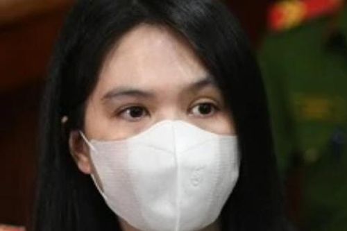 Ngọc Trinh hưởng án treo, liệu có được rời khỏi nơi cư trú, xuất cảnh?
