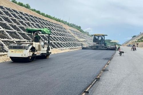 622 nghìn tỷ đồng vốn đầu tư công đã được giao cho các bộ, ngành, địa phương