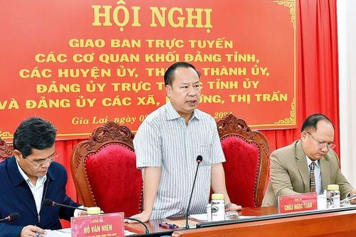 Bí thư Tỉnh ủy Hồ Văn Niên: Đảm bảo mọi nhà, mọi người đều được vui Xuân, đón Tết