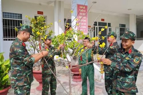 Tết ấm tình đồng đội