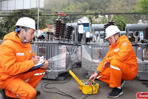 Đảm bảo cung cấp điện ổn định trong sản xuất kinh doanh