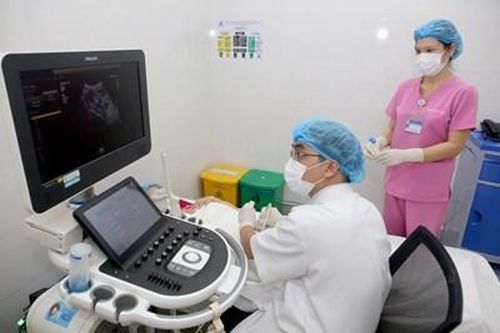 Cập nhật ứng dụng xét nghiệm gen trong lĩnh vực sản-nhi và ung thư
