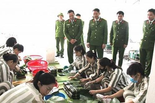 Tết ấm cúng tại Trại giam Thanh Phong