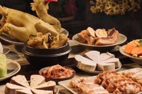Mâm cỗ cúng Giao thừa Tết Giáp Thìn 2024 cần những gì?