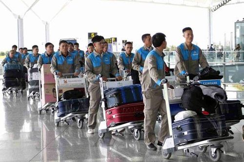 Cắt giảm thủ tục hành chính với dịch vụ đưa người lao động đi làm việc ở nước ngoài