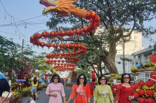 Đặc sắc chợ quê giữa lòng phố thị
