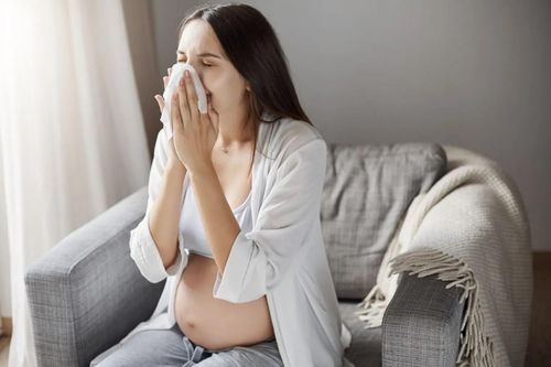 Điều kiêng kỵ mẹ bầu cần nhớ khi bị cảm cúm