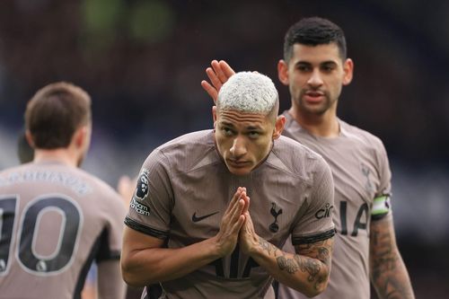 Richarlison quá đáng sợ