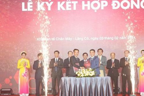 Thị trường ô tô Việt Nam có thêm xe 'rồng vàng'