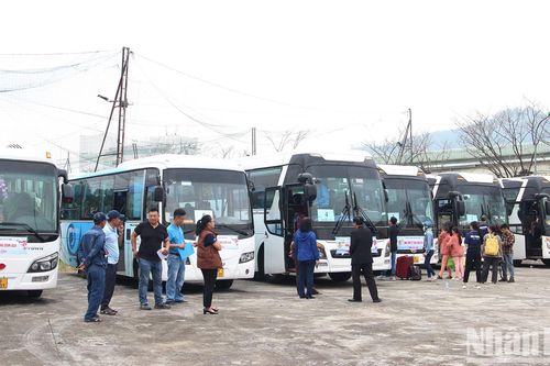 Đà Nẵng khởi động Hành trình Tết Công đoàn đưa đoàn viên, người lao động và gia đình về quê