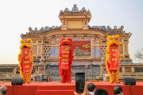 Nhiều hoạt động hấp dẫn người dân Huế và du khách tại Hội xuân Giáp Thìn 2024