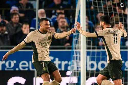 PSG giành chiến thắng nhọc nhằn 2-1 trên sân của Strasbourg