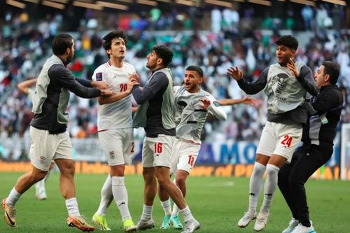 Thắng Nhật Bản nhờ quả phạt đền ở phút 96, Iran vào bán kết Asian Cup 2023