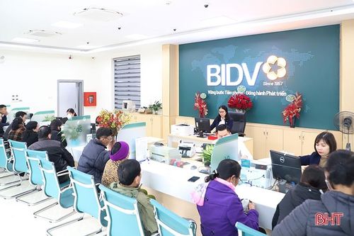 Các ngân hàng 'căng mình' phục vụ người dân, doanh nghiệp Hà Tĩnh