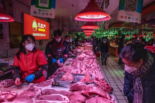 Người tiêu dùng Trung Quốc 'chán' thịt lợn ngay trước dịp Tết nguyên đán