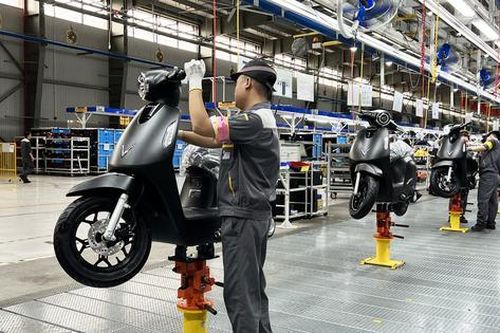 Xe máy tăng sản lượng trước Tết