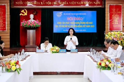 Kỷ niệm 94 năm Ngày thành lập Đảng: Sáng tạo trong các giải pháp phát triển đảng viên nữ