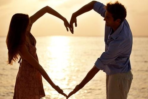 5 biểu hiện 'bộ não yêu' ảnh hưởng đến cuộc sống đàn ông