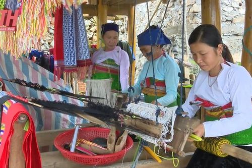 Thành Sơn gìn giữ, phát huy giá trị văn hóa truyền thống gắn với phát triển du lịch