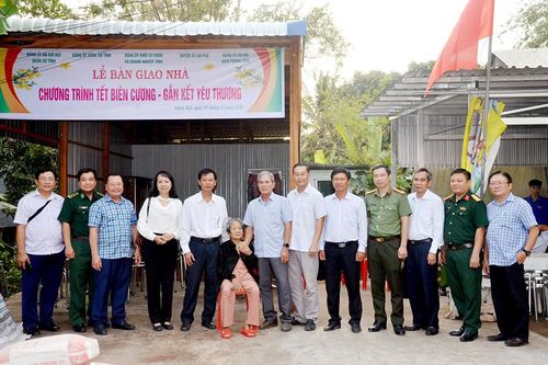 Đảng ủy Khối Cơ quan và Doanh nghiệp tỉnh An Giang tổ chức các hoạt động an sinh xã hội ở An Phú