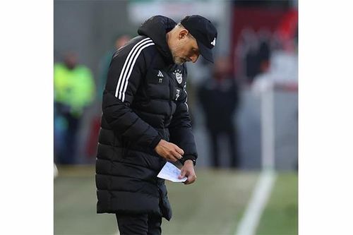 Thomas Tuchel cầu toàn