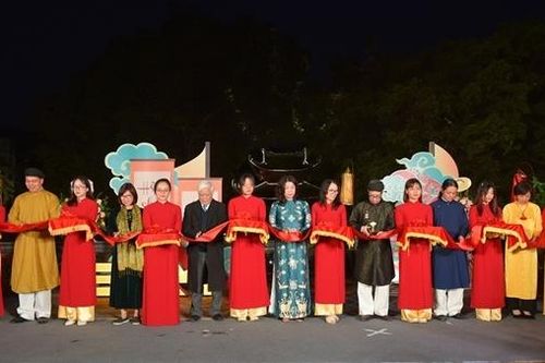 Khai mạc hội chữ Xuân Giáp Thìn 2024
