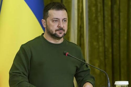 Ukraine báo với Mỹ về kế hoạch sa thải tướng hàng đầu