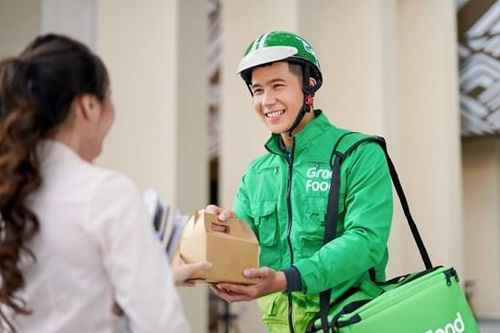 Grab và ShopeeFood hưởng lợi sau khi Baemin rời khỏi thị trường giao đồ ăn tại Việt Nam