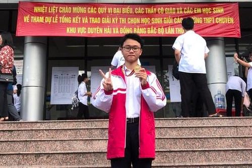 Nam sinh Quảng Trị 3 năm liền đạt giải học sinh giỏi Quốc gia