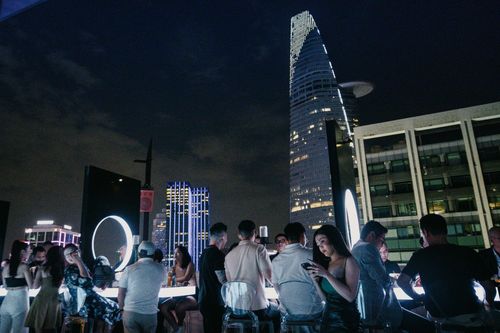 Những skybar ngắm trọn pháo hoa giao thừa tại TP.HCM