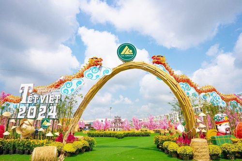 Kiên Giang: Độc đáo trang trí Xuân 'Tinh hoa Tết Việt' hình chữ S