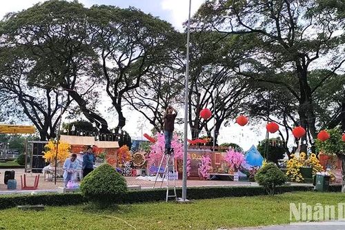 Thành phố Cao Lãnh chỉ đạo tháo dỡ các tiểu cảnh tại công viên thiếu nhi