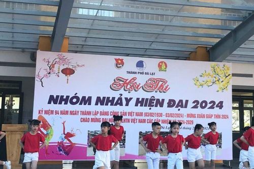 Sôi động Hội thi nhóm nhảy hiện đại quảng bá du lịch Đà Lạt
