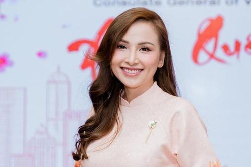 Diễm Hương lên tiếng trước thông tin sinh 2 - 3 con mà che giấu