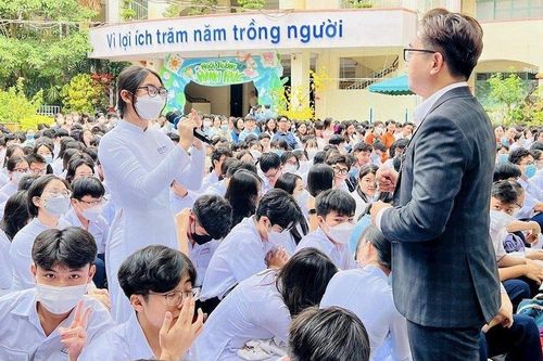 Bộ GD&ĐT sẽ thí điểm mô hình cung cấp dịch vụ tư vấn tâm lý trường học