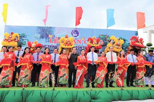Đón năm mới với niềm tin, ước vọng mới