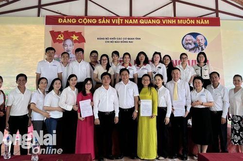 Báo Đồng Nai về nguồn nhân kỷ niệm 94 năm Ngày thành lập Đảng