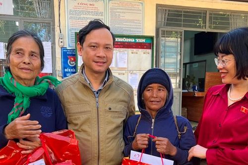Hành trình 'chia ngọt sẻ bùi'