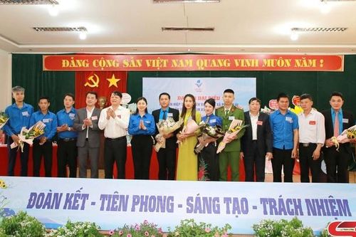 Đại hội điểm Hội Liên hiệp Thanh niên Việt Nam cấp cơ sở