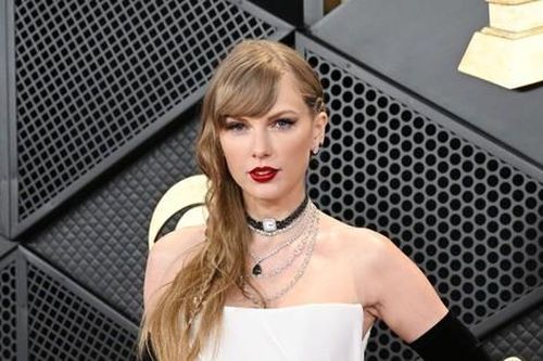 Lịch trình 'điên rồ' của Taylor Swift: Trở lại The Eras Tour, dự Super Bowl và ra mắt album mới