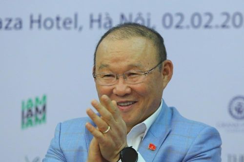 HLV Park Hang Seo chính thức có bến đỗ mới