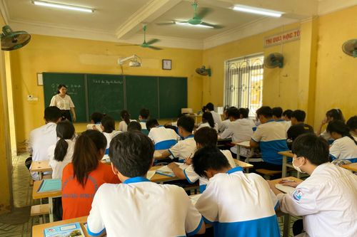 Chia lớp phù hợp nâng cao chất lượng ôn tập thi tốt nghiệp THPT
