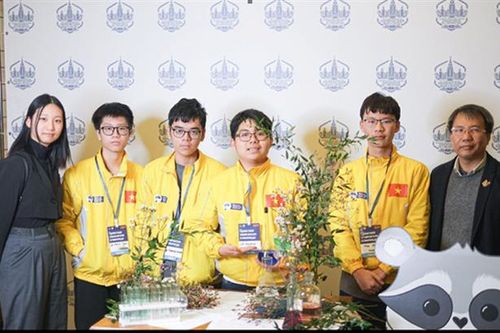 Học sinh Việt Nam đoạt giải cao khi lần đầu dự thi Olympic Dự án Hóa học quốc tế
