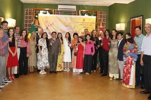 Đại sứ quán Việt Nam tại Brazil trang trọng tổ chức chương trình Xuân Quê hương 2024