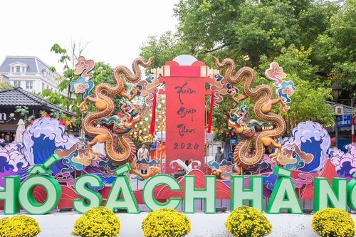 Khai mạc Phố Sách Xuân Giáp Thìn 2024